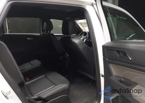 2021 Volkswagen Atlas Cross Sport 3.6L V6 Se W/Technology z USA, uszkodzony, nr VIN 1V2KE2CA0MC228030